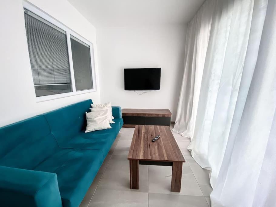 Private Beach Resort Cyprus Vokolidha Экстерьер фото
